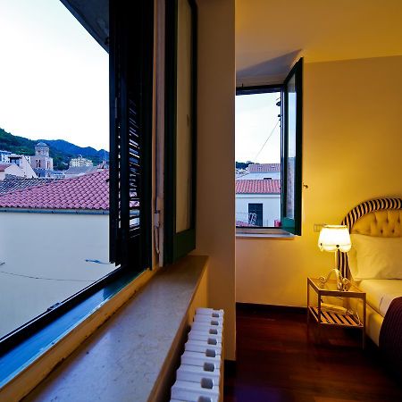 Bed And Travel Apartment Dogana Regia 15 Salerno Exteriér fotografie