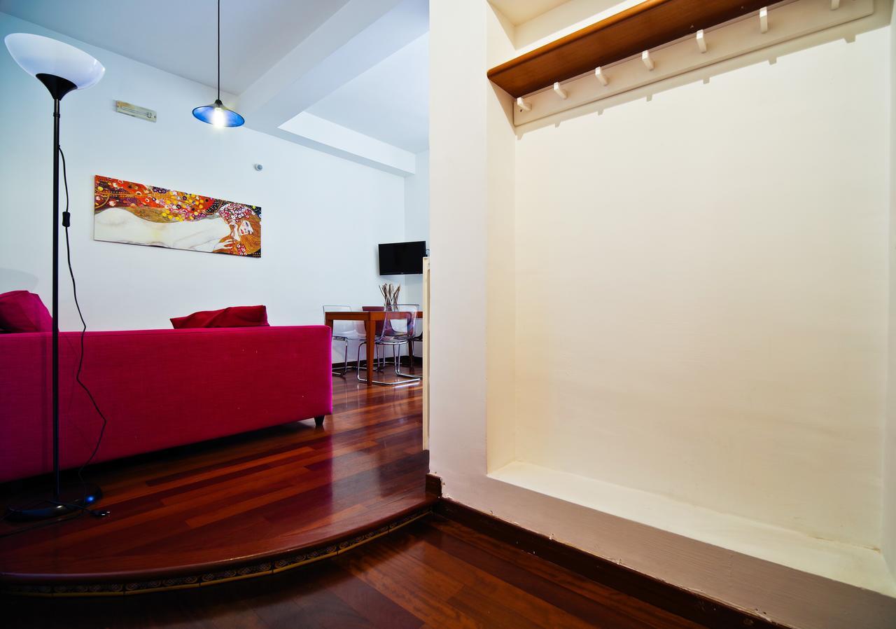 Bed And Travel Apartment Dogana Regia 15 Salerno Exteriér fotografie